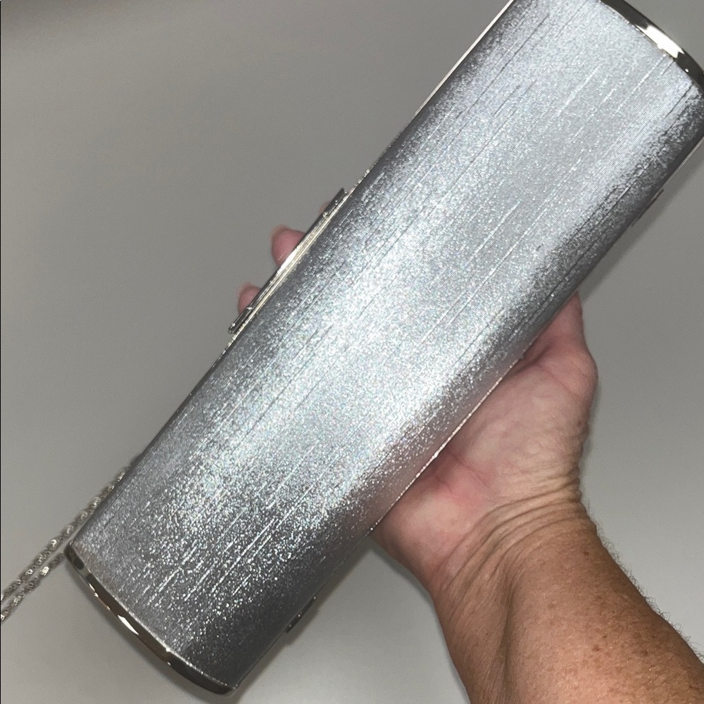 Source Unknown Metallic Silver Clutch with embellishments OS - Picture 9 of 14